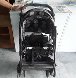Baby push chairs