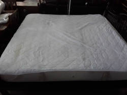 Mattress 6 ft. with apron