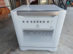 New Electrolux dish washer