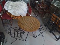 Metal garden Set 1 Mosaic Round Table & 2 Chairs.