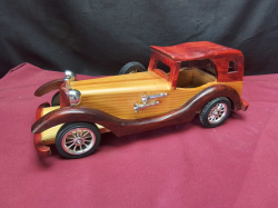 Wooden Classic Car 