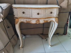 Anne Console 3 Drawers White Crackle. (New)
B.2