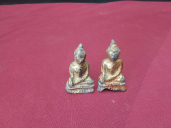 2x 6.5 CM. Tall Old Gold Platted Buddhas