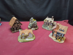 Lilliput Lane Cottages.