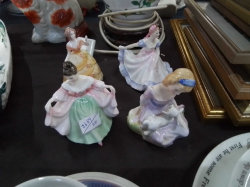 4x Figure