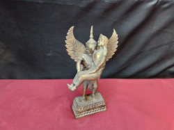 Thai Literature Directory.
H.24 Cm.