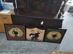 A Set Of 3 Cafe Signs.
W.62 H.62 Cm.