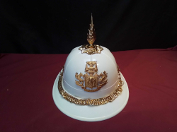 Royal Thai Grand Palace Guards Helmet 1st INF RGT. W.32 x26 cm H.27 cm
