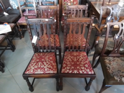 4x Dinning Chairs.
Ref.74 B.8