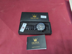 OLVES Hand Watch. (New)