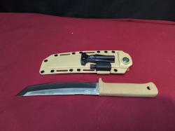 Gold Steel Knife with Ignition and Compass .
L.30 Cm.