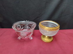 2x Crystal Trays With Bowls.