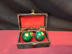 Chinese Dacige Baoding Balls with Box.