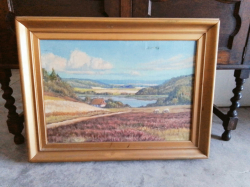 Oil Painting with nice framed.
W.81 H.63 Cm.