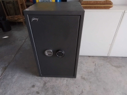 Godrej Euro Lite Safe.
W.52 D.47 H.90 Cm.