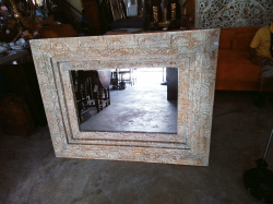 Large Mirror with carved wooden Framed.
W.136 H.105 Cm.