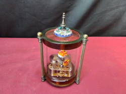 Classic Aquarium Fish Clock.