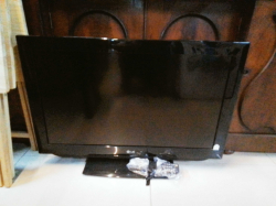 LG LCD 32