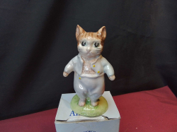 Royal Albert Beatrix Potter Tom Kitten. W.5 H.9 Cm.