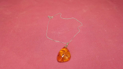 Amber Nacklace with Chain.