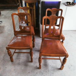 4 Mid Century Dining Chairs.