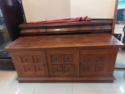 Wooden cabinet. 63x51cm H.69cm