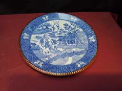 A Lovely Japanese  Igazara 19th Century Large Blue Willow Pattern.
W.30 Cm.