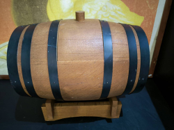 A wooden wine barrel dispenser W.40 cm H.40 cm.