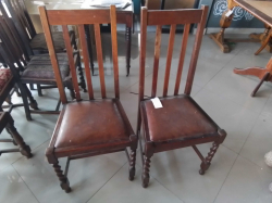 2x Oak Chairs  Barley Twist
Ref.169 B.10