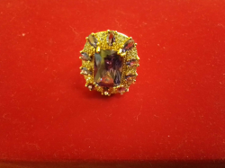 A Lovely Gold Plted Ring.