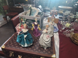 5 Royal Doulton Statues.