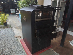 A Victorian baked Potato Gas oven. To hold 200 potatoes with stainless steel Pizza oven on top. New condition a business complete