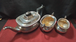 A Nice EPNS Teapot,sugar and milk jug.