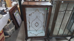 A Walnut 1950's China Cabinet(014) D.29 L.60 H.113 Cm.
