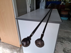 2 curtains rails