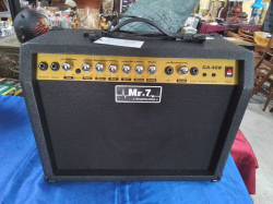 Electric Guitar Amplifier with speaker 40W. (Brand new)