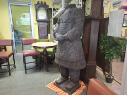 A life sized Terracotta Warrior body. Approximate measurements: H: 163cm W: 69cm D: 58cm, weighing approximately 100kg. The statue is a full sized replica of ancient Terracotta Warriors found in Xi’An China, made in Xi’An using the same clay as the origin