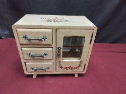 Rare Vintage Japanese 1960s Musical Jewelry Cabinet, Hand Painted, Sought after by Collectors, Comes with Original contents. W.19 D.9 H.17 Cm.