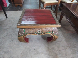 Small wooden carved and gilt coffee Table. W.55 H.45Cm