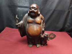 Heavy vintage bronze happy Buddha with the boy. W.33 H.35 Cm.