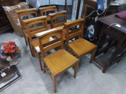 6x English Chapel Chairs.