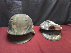 2x Antique Solder Cap& Helmet
