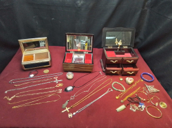 3 Vintage Musical Jewelry Boxes. With Contents.