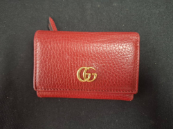Authentic GUCCI Womens red small wallet (Receipt)