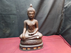 A Larger Antique Heavy Sitting Bronze Buddha. W.26 H.42 Cm.