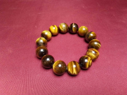 A tiger eye stone bracelet.