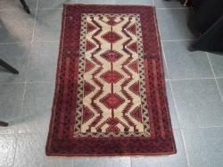 Baluch Persian Carpet. 95x144 Cm.