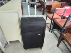 A Large GIOARMY Suitcase as new.