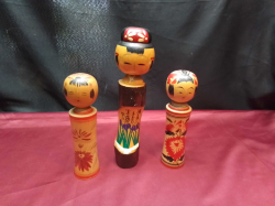 3 rare kokeshi dolls 2 are 7.5