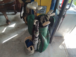 A Dunlop set of Golf Clubs.